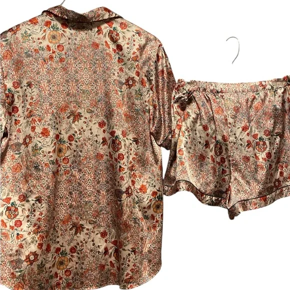 Victoria's Secret Multicolor Floral pajama set - Picture 4 of 10